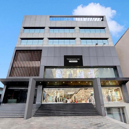 Hotel Super Townhouse Daba Garden Road Visakhapatnam Exterior foto